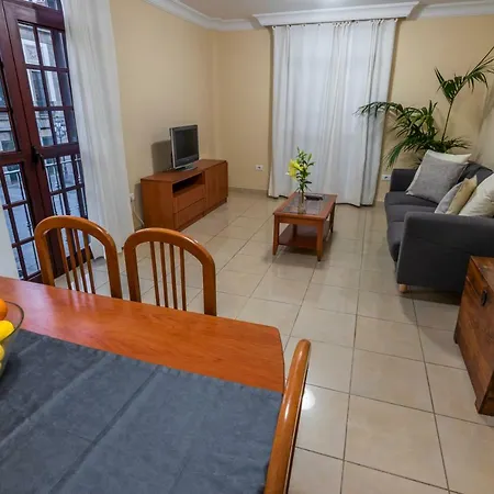 Piso En El Corazon De La Ciudad Apartment *
